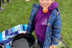 72E5AA33F0EB4F898E17CD373274A8D9