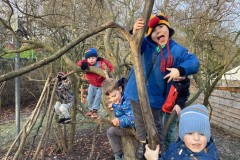 B3A14F426E25478DAE2130C3BF9C25C4