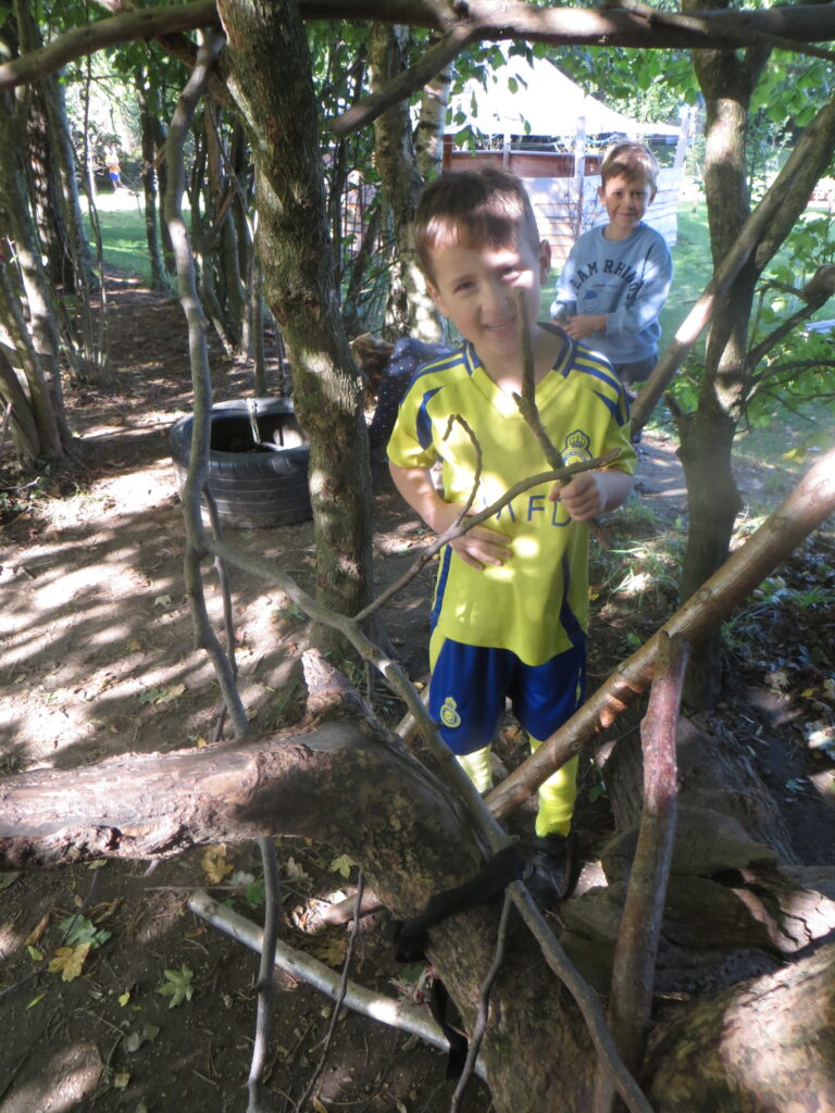 KS1 - Animal Homes - Forest School
